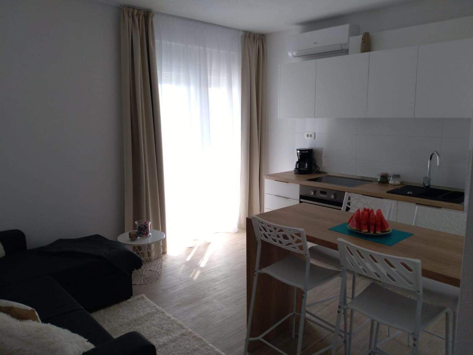 Holiday Home - Apartment Carmen Sevid Zewnętrze zdjęcie